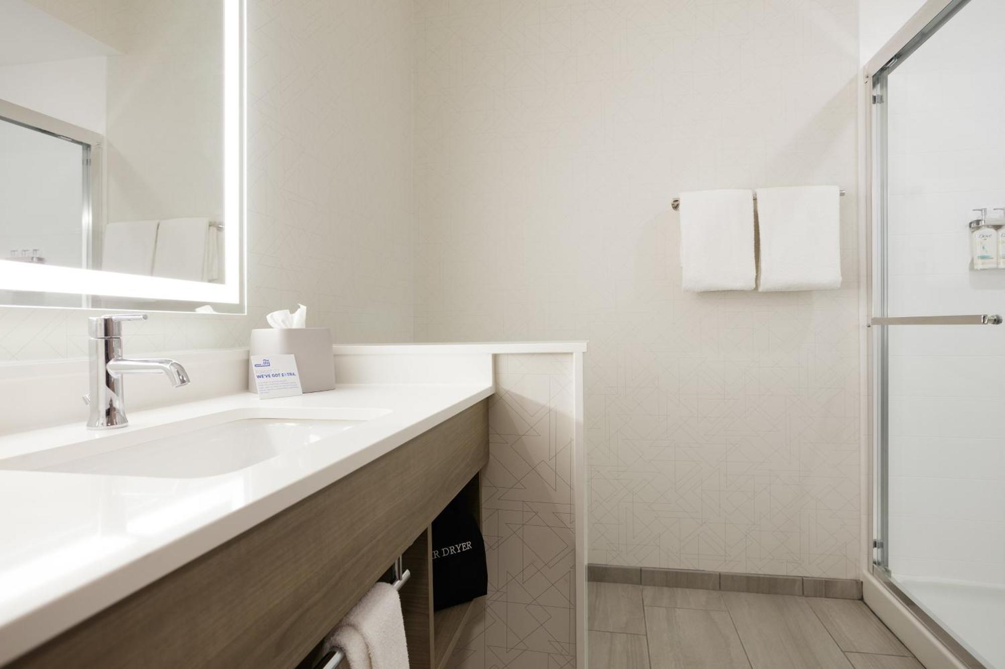 Holiday Inn Express & Suites Oak Ridge By Ihg Ngoại thất bức ảnh