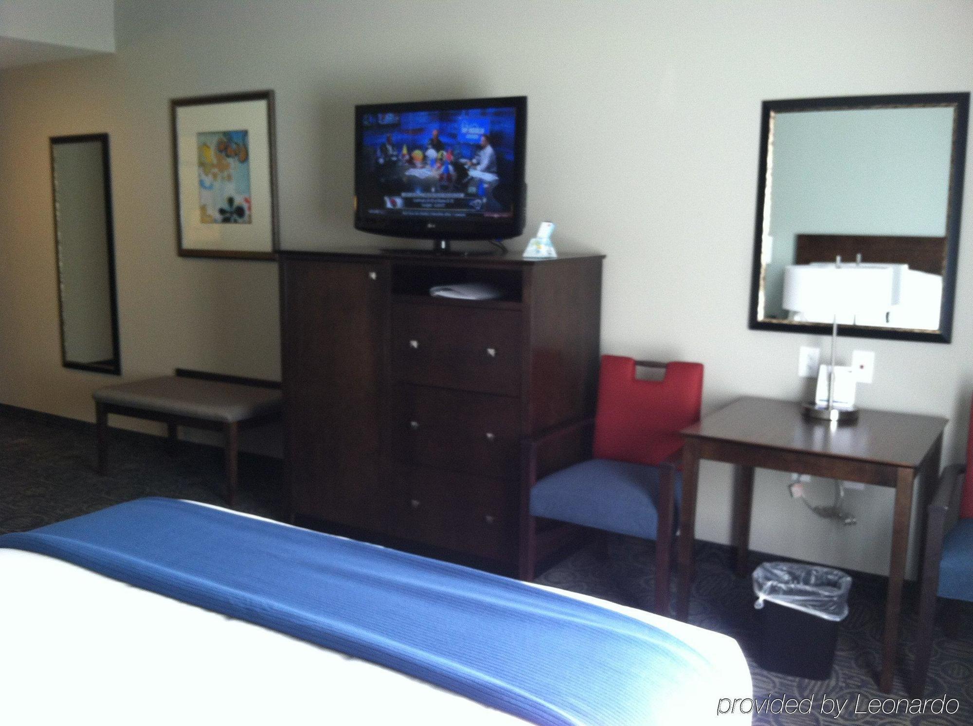Holiday Inn Express & Suites Oak Ridge By Ihg Ngoại thất bức ảnh
